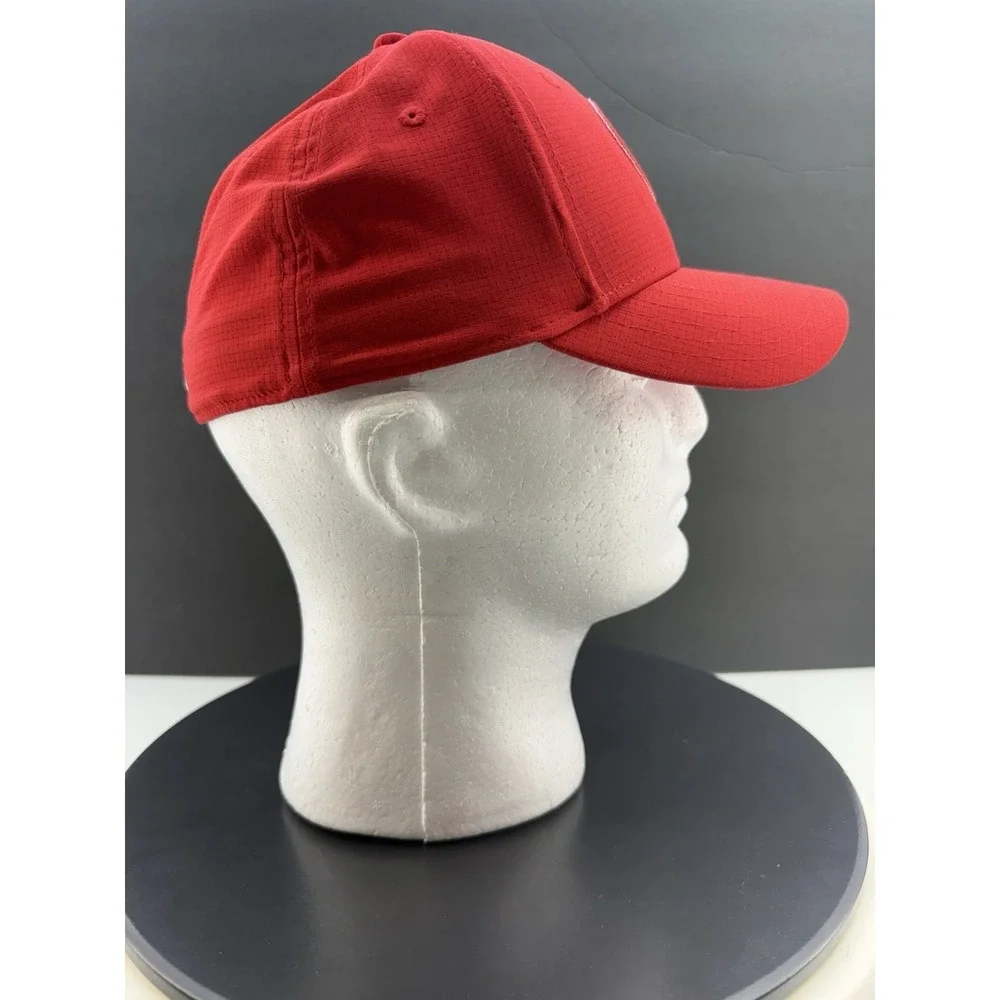 Under Armour Jordan Spieth Drive Golf Hat Red Youth Size SM/MD‎ Fitted Cap